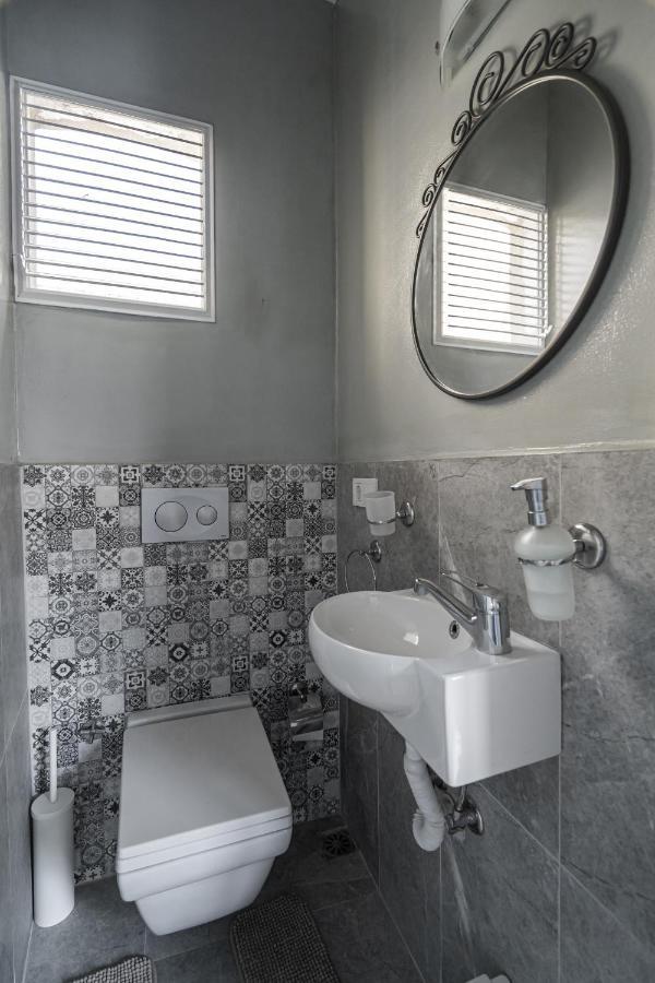 9 Galata Apartment Istanbul Exterior photo